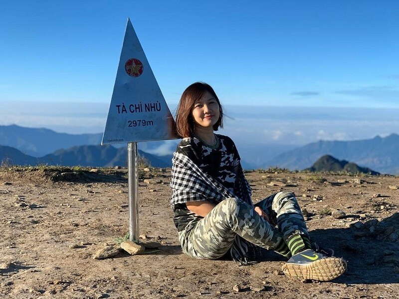 day nui cao nhat nuoc ta la 11