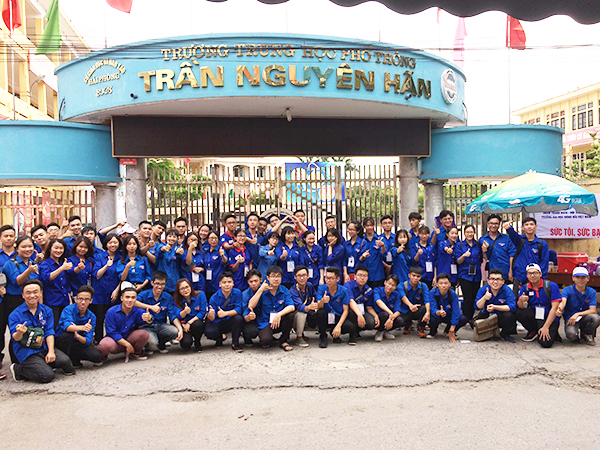 de toan nam 2018 2