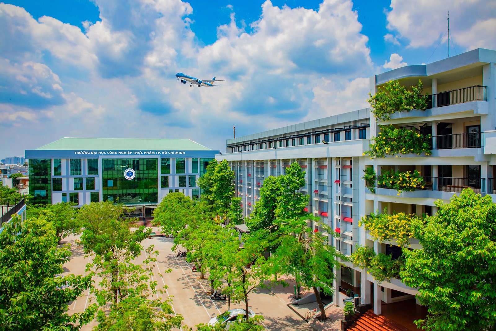 Đại học Công nghiệp Thực phẩm TPHCM - Trường đại học Công lập trực thuộc Bộ Công Thương
