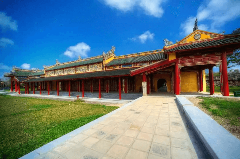 Tử Cấm Thành lộng lẫy qua lăng kính của nhiếp ảnh