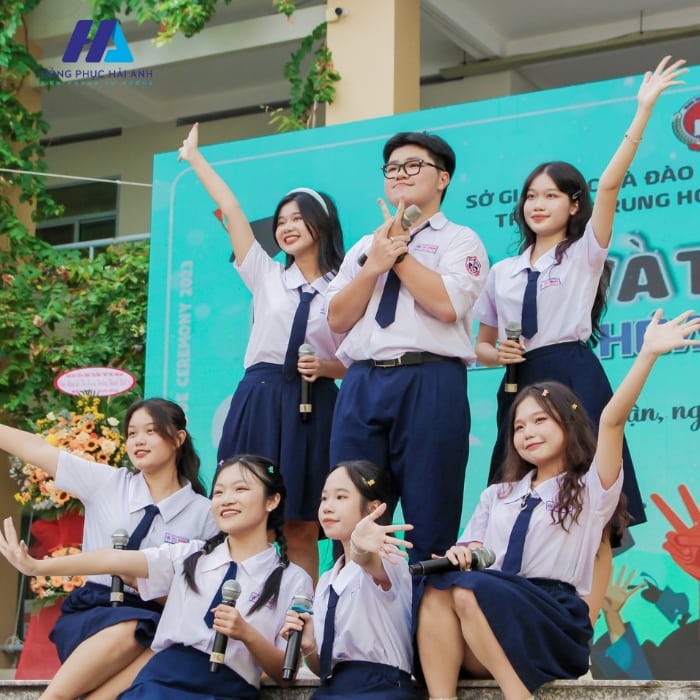 Đồng phục THPT Phú Nhuận tăng tính chuyên nghiệp cho hình ảnh của trường