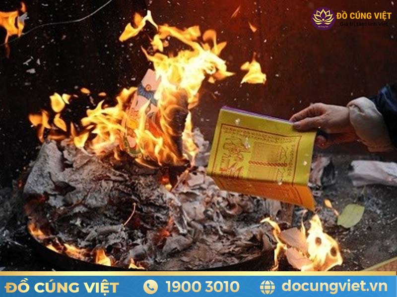 Cúng ông táo xong khi nào đốt giấy