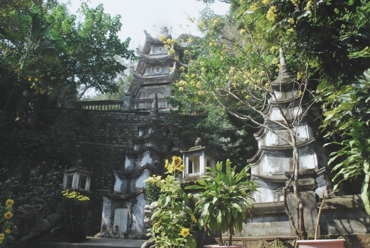 A Guide to Da Nang Marble Mountains