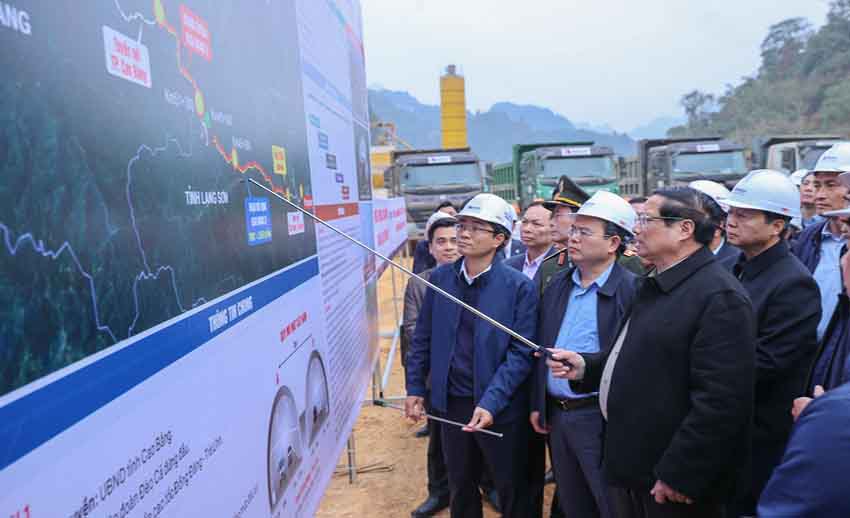 Tăng tốc bứt phá, quyết tâm thực hiện thắng lợi Nghị quyết Đại hội đại biểu toàn quốc lần thứ XIV của Đảng | Cổng thông tin điện tử tỉnh An Giang