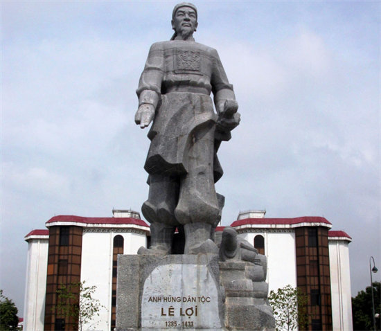 quan doi duoi thoi vua le thanh tong duoc goi la