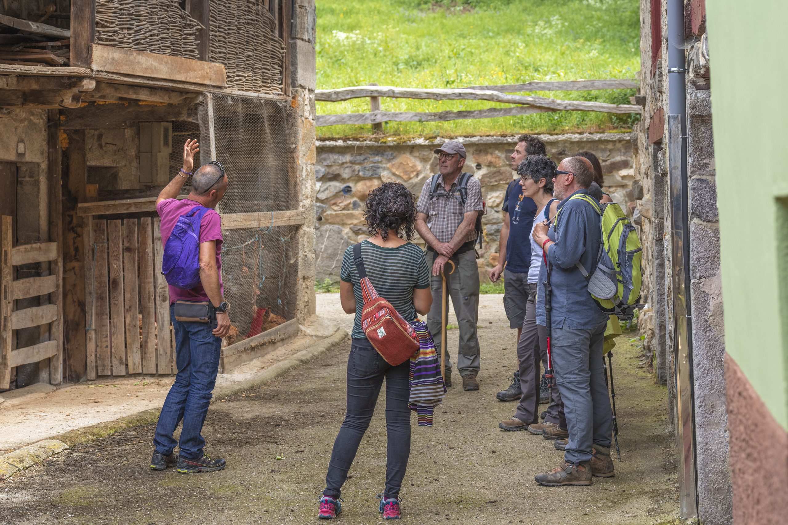 talk about how to become an ecotourist 2