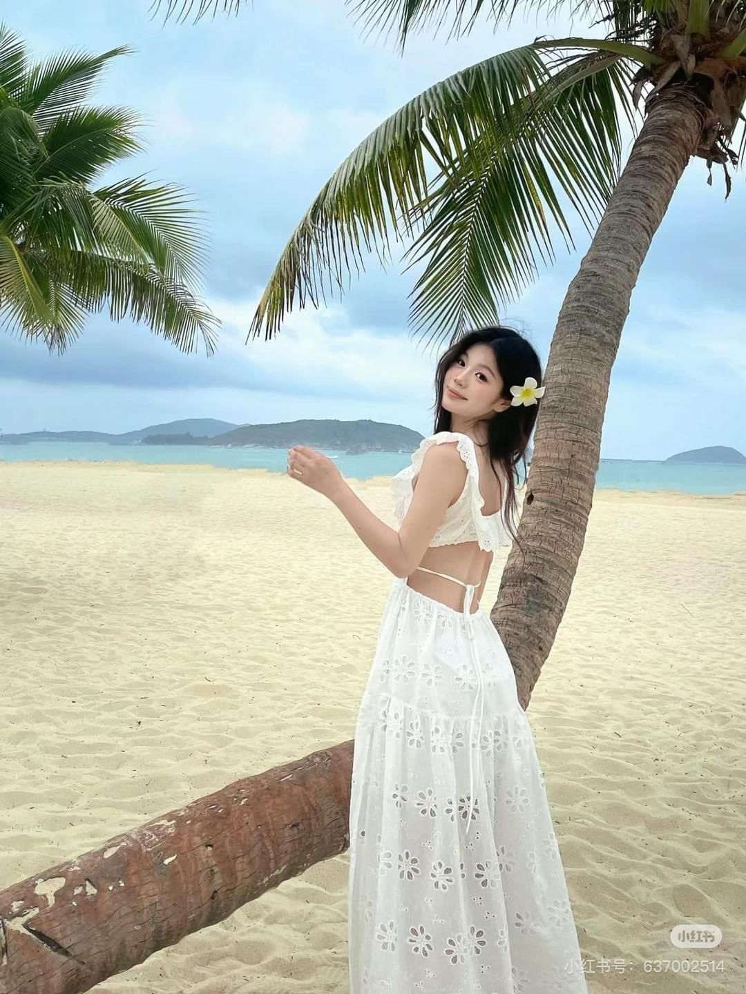 Dáng nghiêng giúp ảnh biển thêm thơ