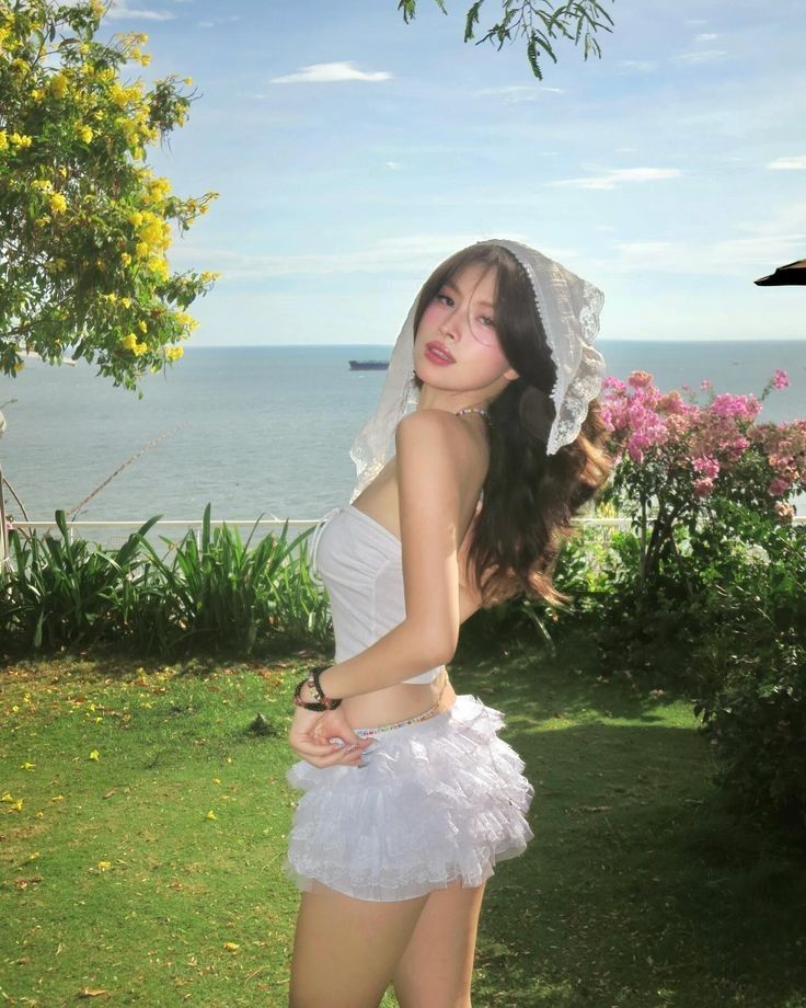 Tay dang rộng đón gió đầy năng lượng