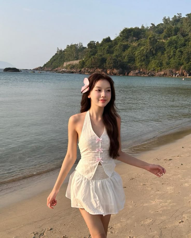 Váy bay nhẹ làm mềm toàn bộ khung hình