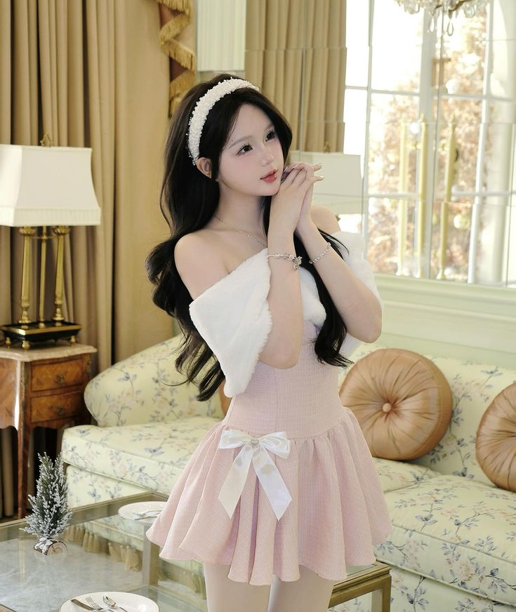 Gió thổi nhẹ váy bay như phim Hàn