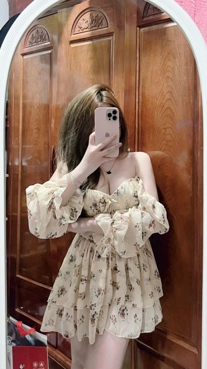 Một dáng cơ bản phù hợp nhiều kiểu váy