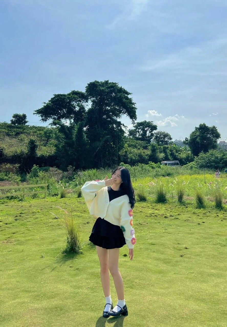 Đứng tự nhiên là cách tốt nhất