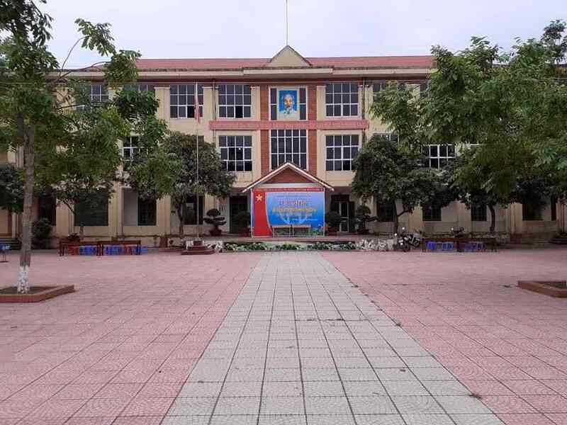 đánh giá Trường THPT Tự Lập có tốt không