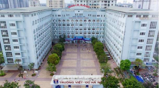đánh giá Trường THPT TT Việt Úc Hà Nội có tốt không