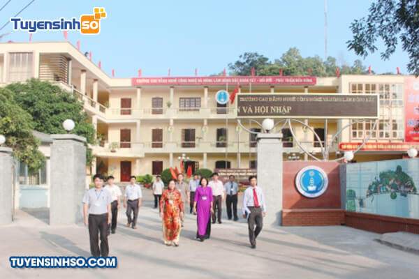 truong cao dang co dien va nong nghiep nam bo