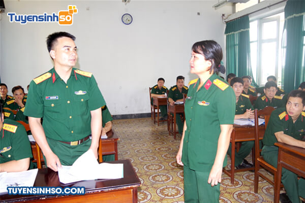 truong dai hoc tran quoc tuan 1