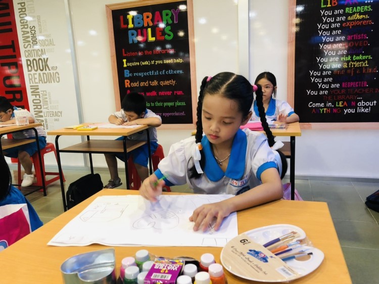 Thông qua trí tưởng tượng của mình, những tác phẩm của các em sẽ góp phần gắn kết hơn, thắt chặt thêm quan hệ hữu nghị Việt Nam - Pháp nói chung, Đồng Nai - Pháp nói riêng (Ảnh: Liên hiệp các tổ chức hữu nghị tỉnh Đồng Nai)