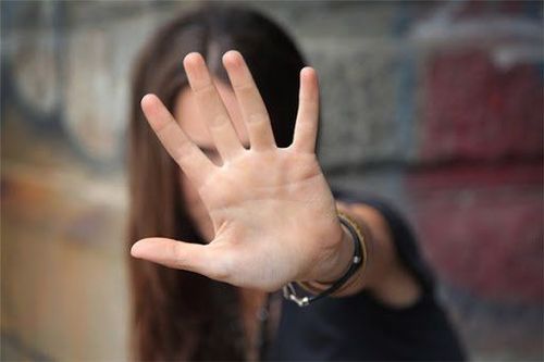 Đối mặt với nỗi sợ hãi bằng cách tìm hiểu thêm về nỗi sợ hãi của bản thân