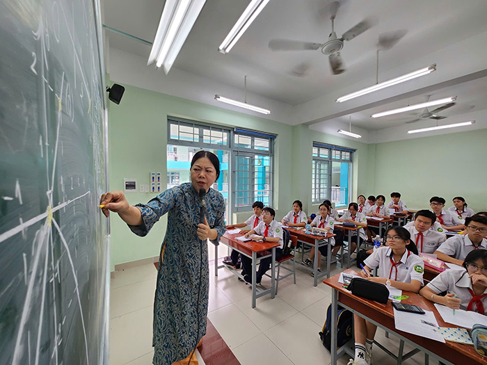cac dang toan thuc te tuyen sinh 10