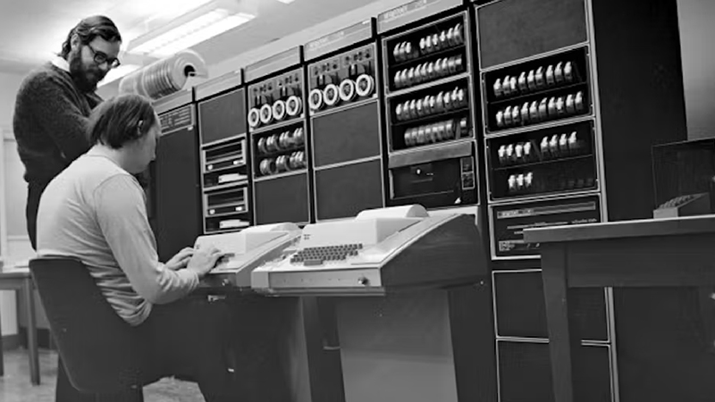 Internet ra đời năm nào? Quá trình hình thành & Phát triển