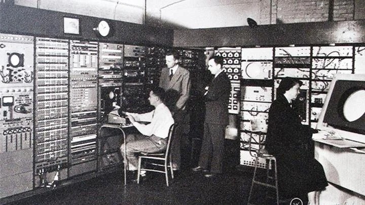 Internet ra đời năm nào? Quá trình hình thành & Phát triển