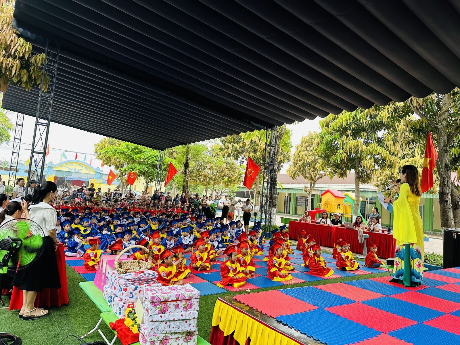 kich ban chuong trinh rung chuong vang 8