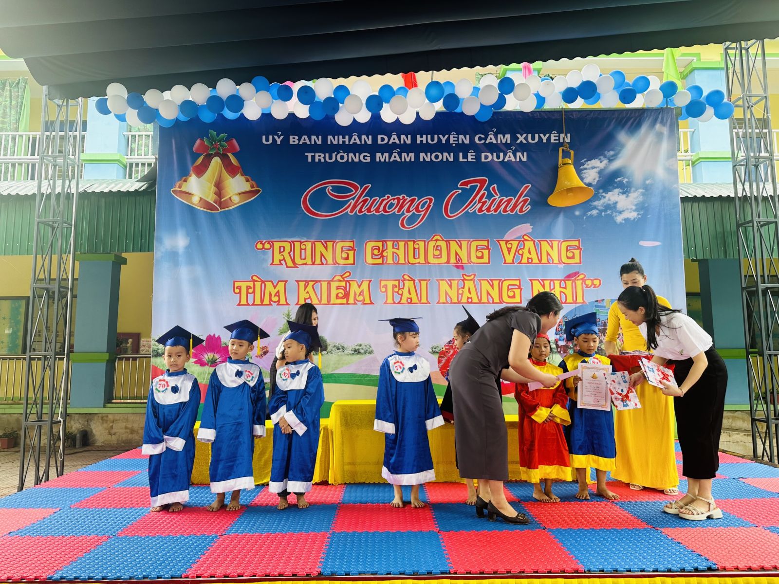 kich ban chuong trinh rung chuong vang 9