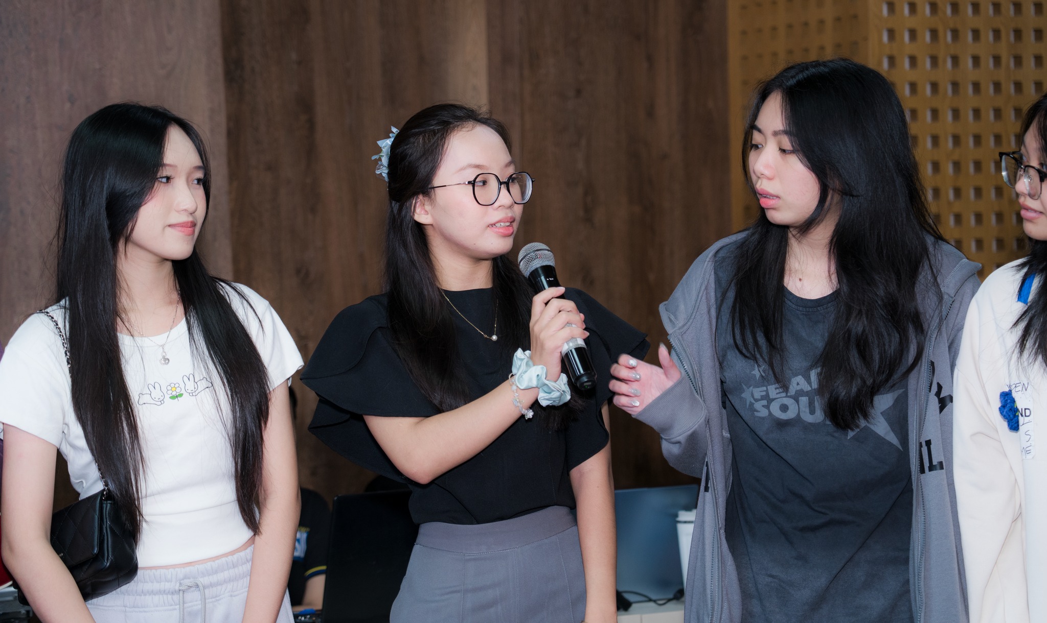 Ngành Giảng dạy Tiếng Anh là gì, lương có cao không?
