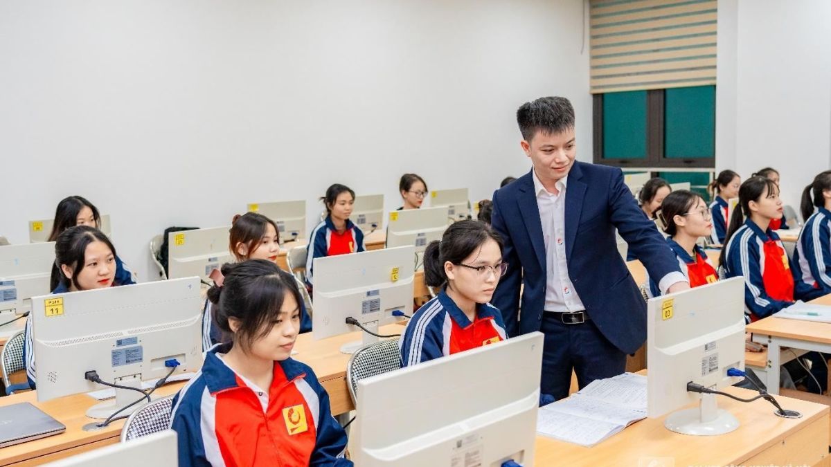 Học phí trường Đại học Công nghiệp Hà Nội tương đối ổn định