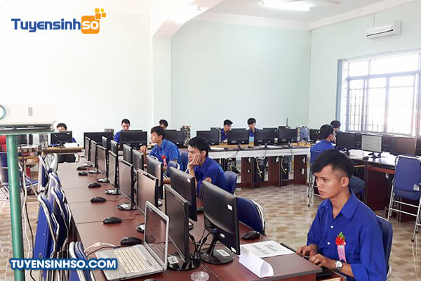 truong cao dang ky thuat daklak 2