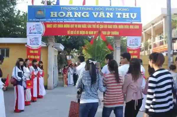 Giới thiệu Trường THPT Hoàng Văn Thụ