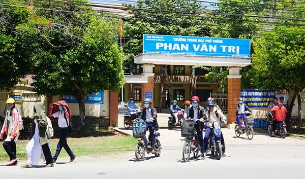 Đánh Giá Trường THPT Phan Văn Trị - Bến Tre Có Tốt Không