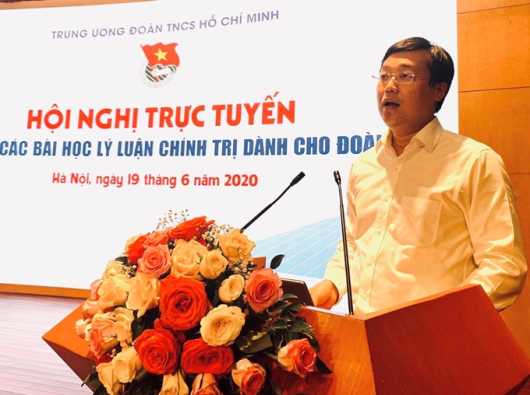 tu nam 2020 doan vien moi ket nap hoc bao nhieu bai hoc ly luan chinh tri 1