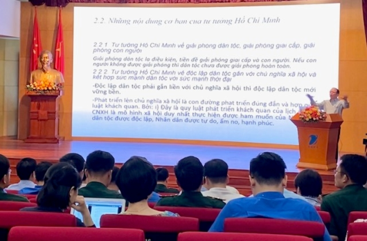 tu nam 2020 doan vien moi ket nap hoc bao nhieu bai hoc ly luan chinh tri