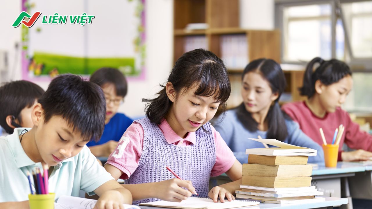 Xử lý các tình huống sư phạm tiểu học