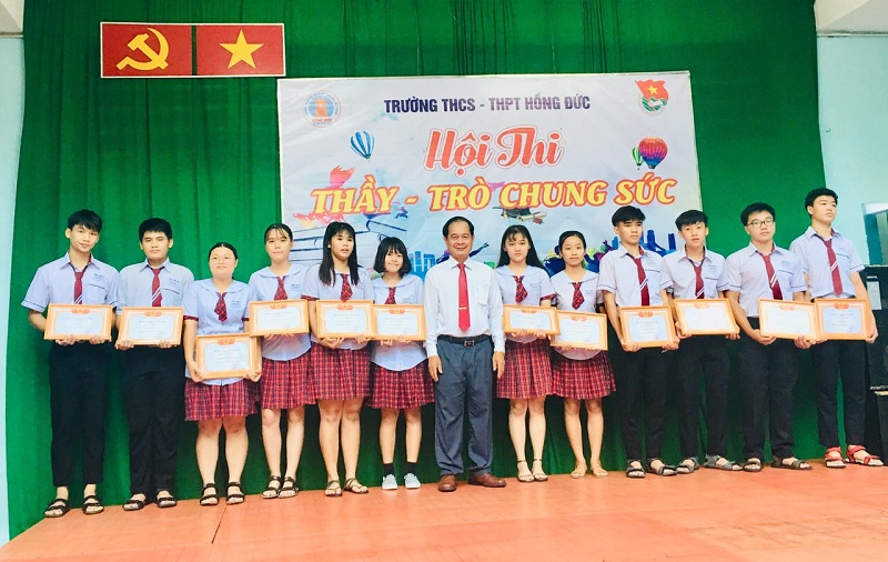 truong-tu-thuc-tot-tphcm-1