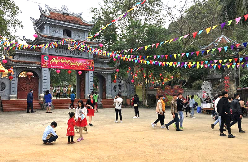 cac tac pham van hoc trung dai
