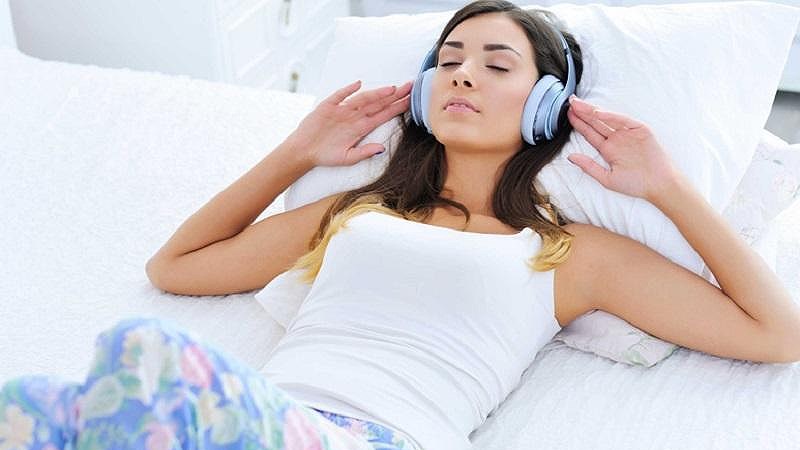 Nếu là một người yêu âm nhạc thì đây là phương pháp phù hợp với bạn để quên những cảm xúc tiêu cực