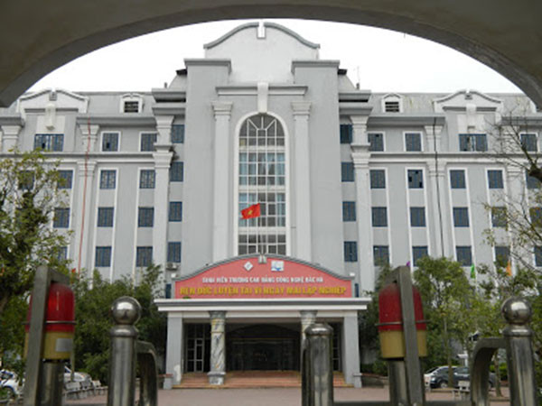 Trường Cao đẳng Công nghệ Bắc Hà.