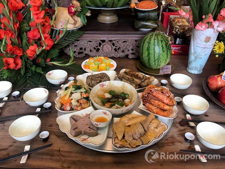 cung tien su mung 9 thang gieng 4