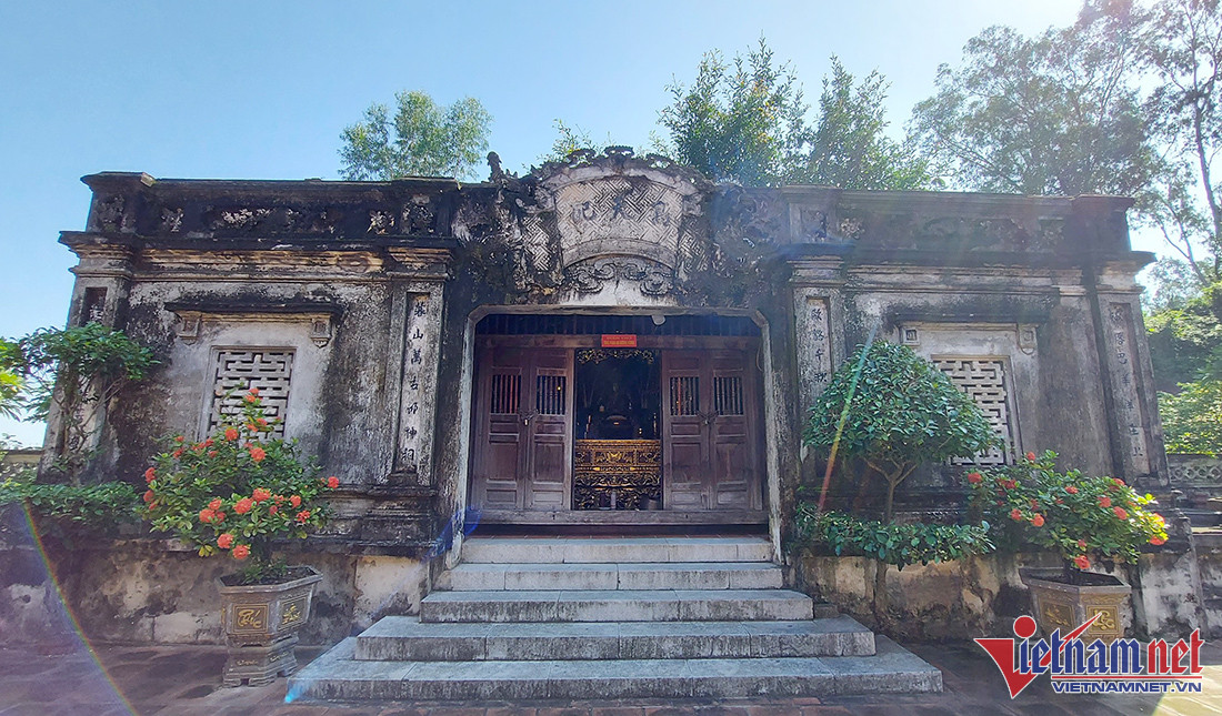 Chuyện kì bí ở ngôi đền linh thiêng bậc nhất xứ Nghệ