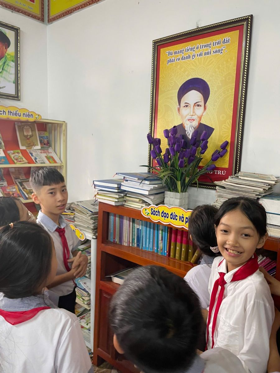 hoat dong trai nghiem tieng anh la gi 5