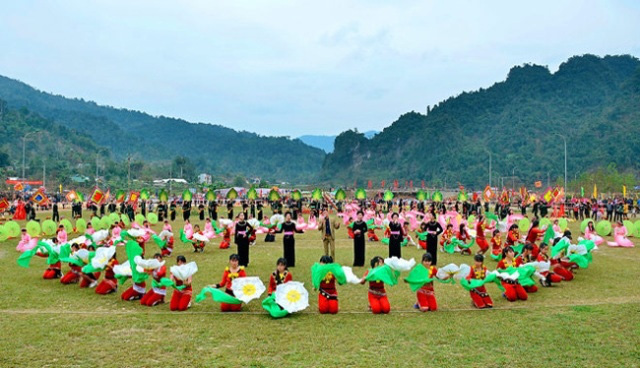 lam the nao de bao ton van hoa truyen thong