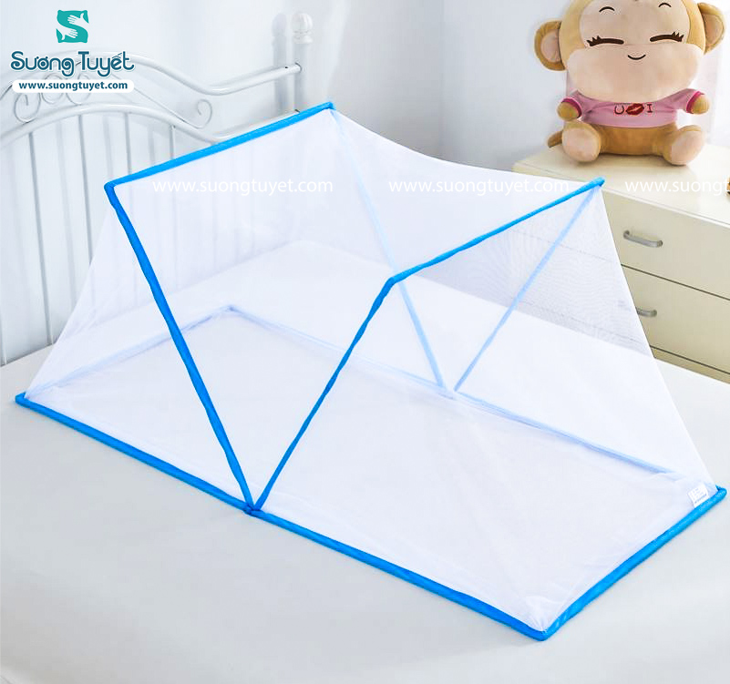 Màn chụp vuông gấp gọn có hai màu khung là trắng và hồng