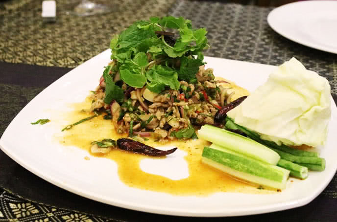 con voi vàng trần quốc hoàn 3