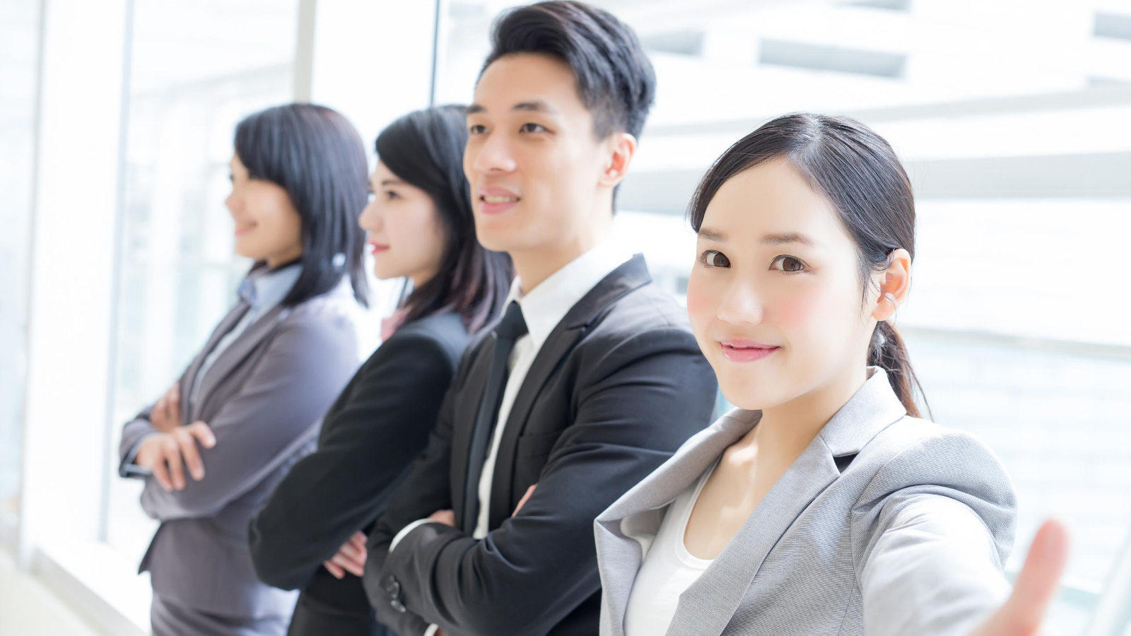 Bản chất và những đặc trưng cơ bản của pháp luật