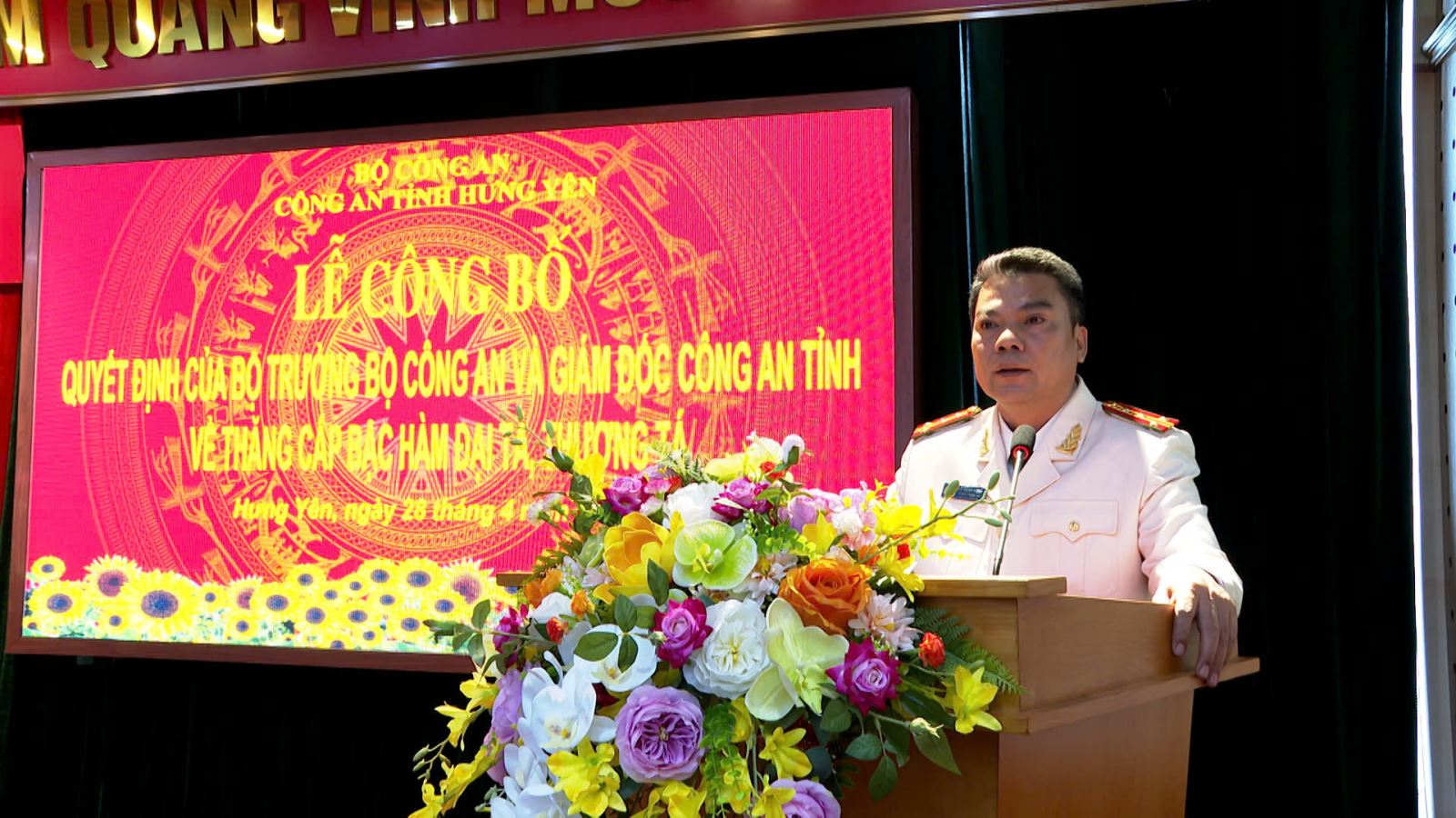 Công an tỉnh Hưng Yên có 18 đồng chí được thăng cấp bậc hàm Đại tá Công an nhân dân