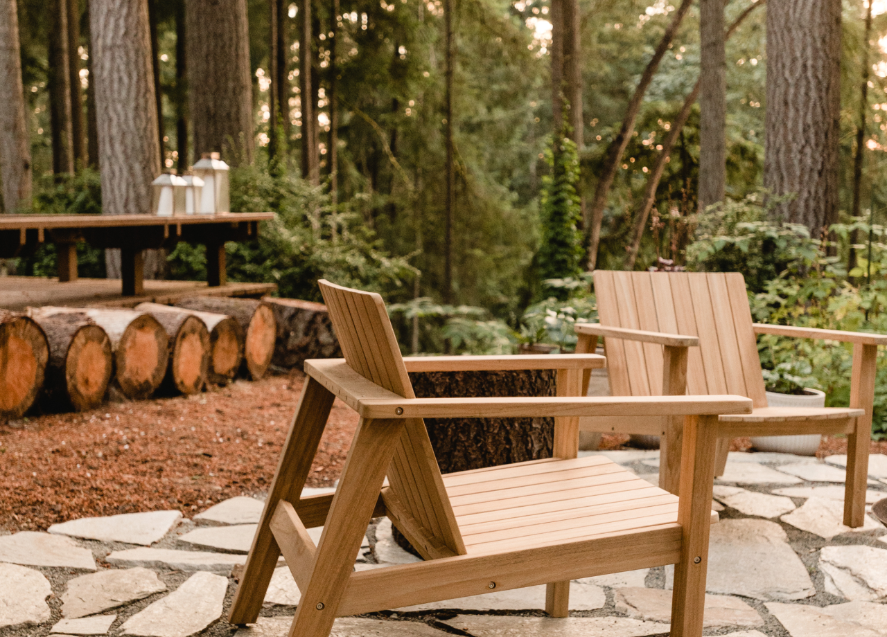 Neighbor Low Chair