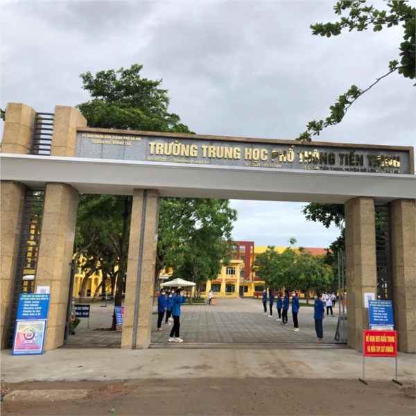 đánh giá Trường THPT Tiến Thịnh có tốt không