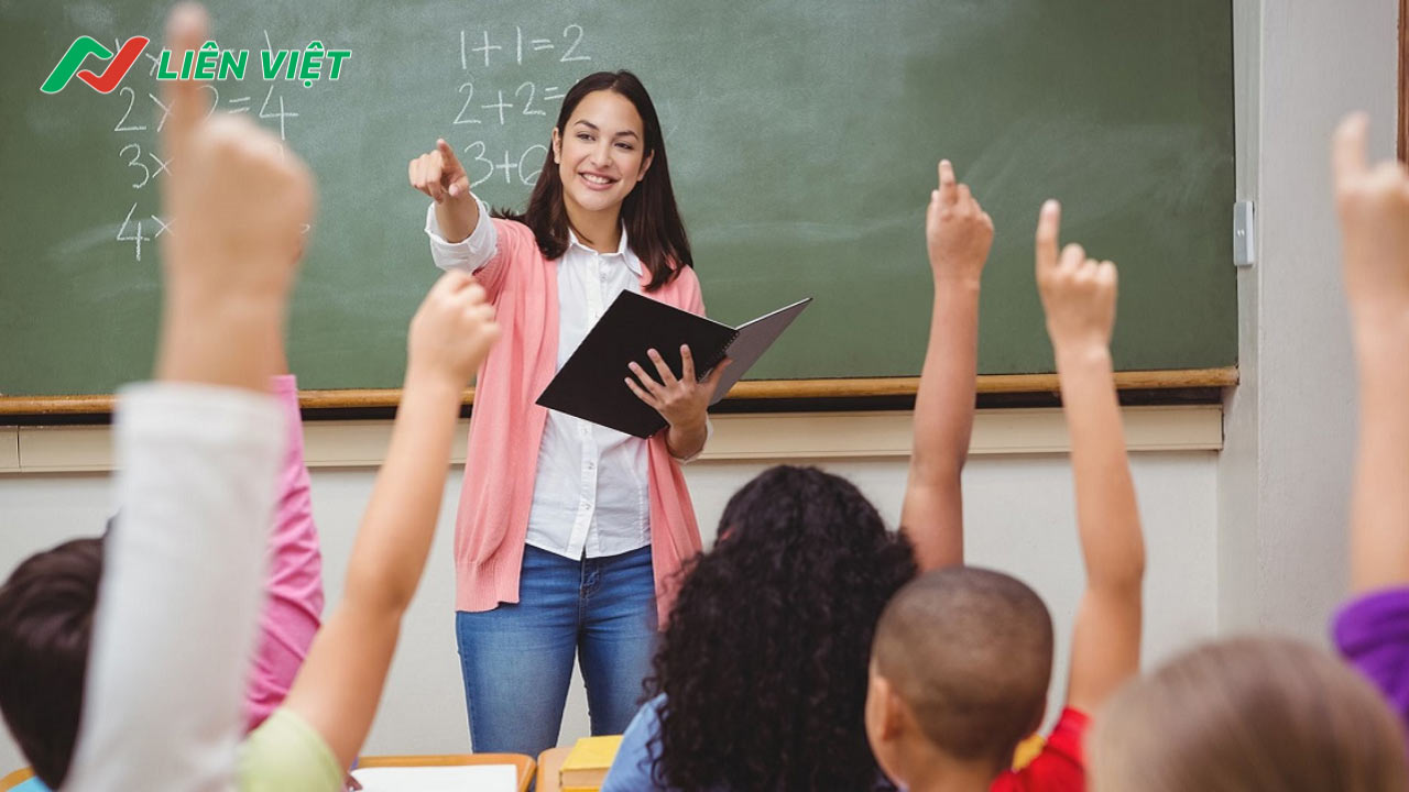 Vận dụng kiến thức tâm lý học để xử lý các tình huống nghiệp vụ sư phạm